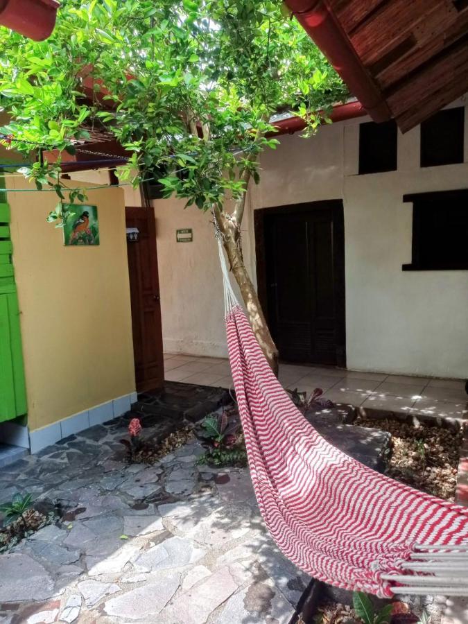 Casa Yoly Hostel Granada Buitenkant foto